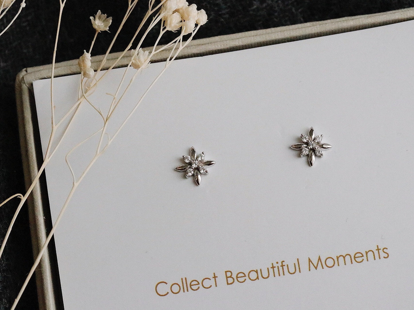 Dainty Starburst Studs Earrings in Sterling Silver With 18K Gold Plated / CZ Silver & Gold Delicate Studs For Friends / Valentines Gift