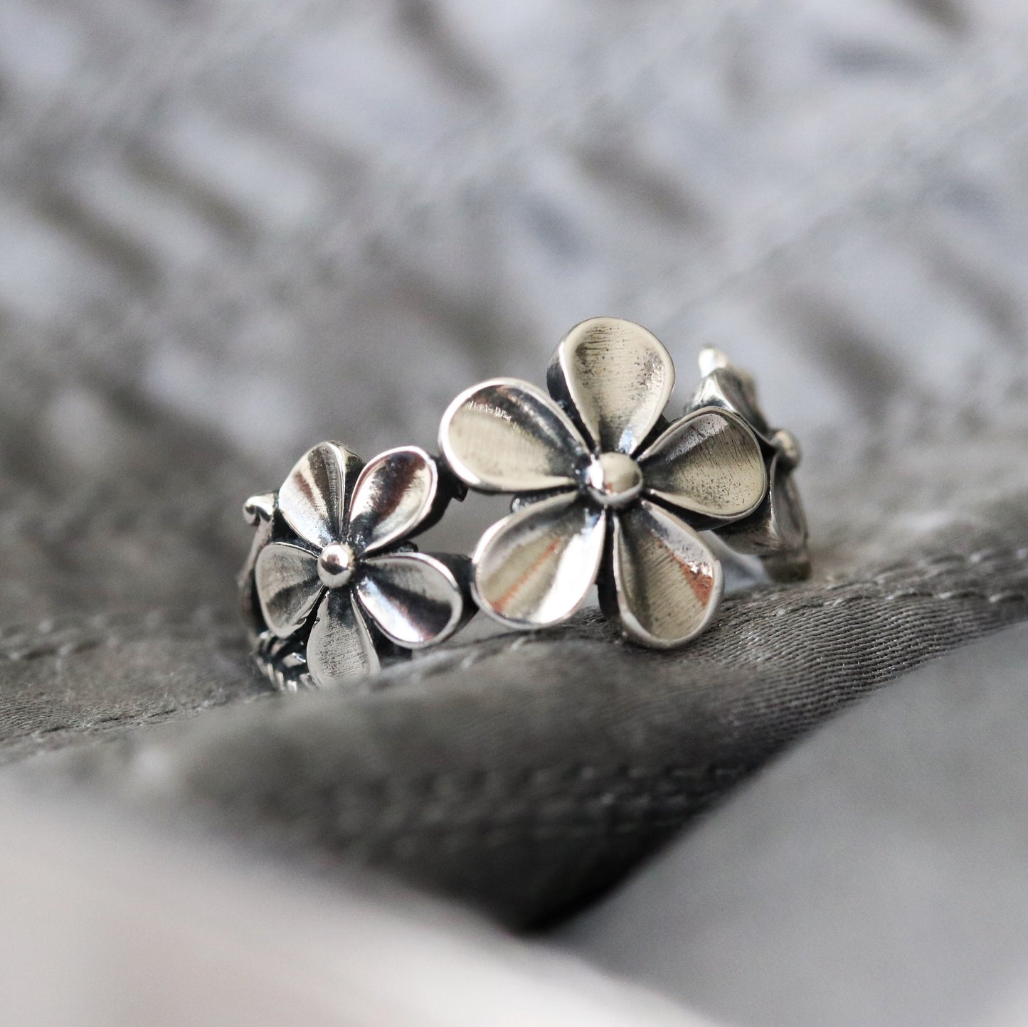 Handmade Flower Ring in Sterling Silver, Adjustable Floral Ring Open Ring, Modern Minimal Adjustable Open Ring, Stackable Ring, Gift for Her