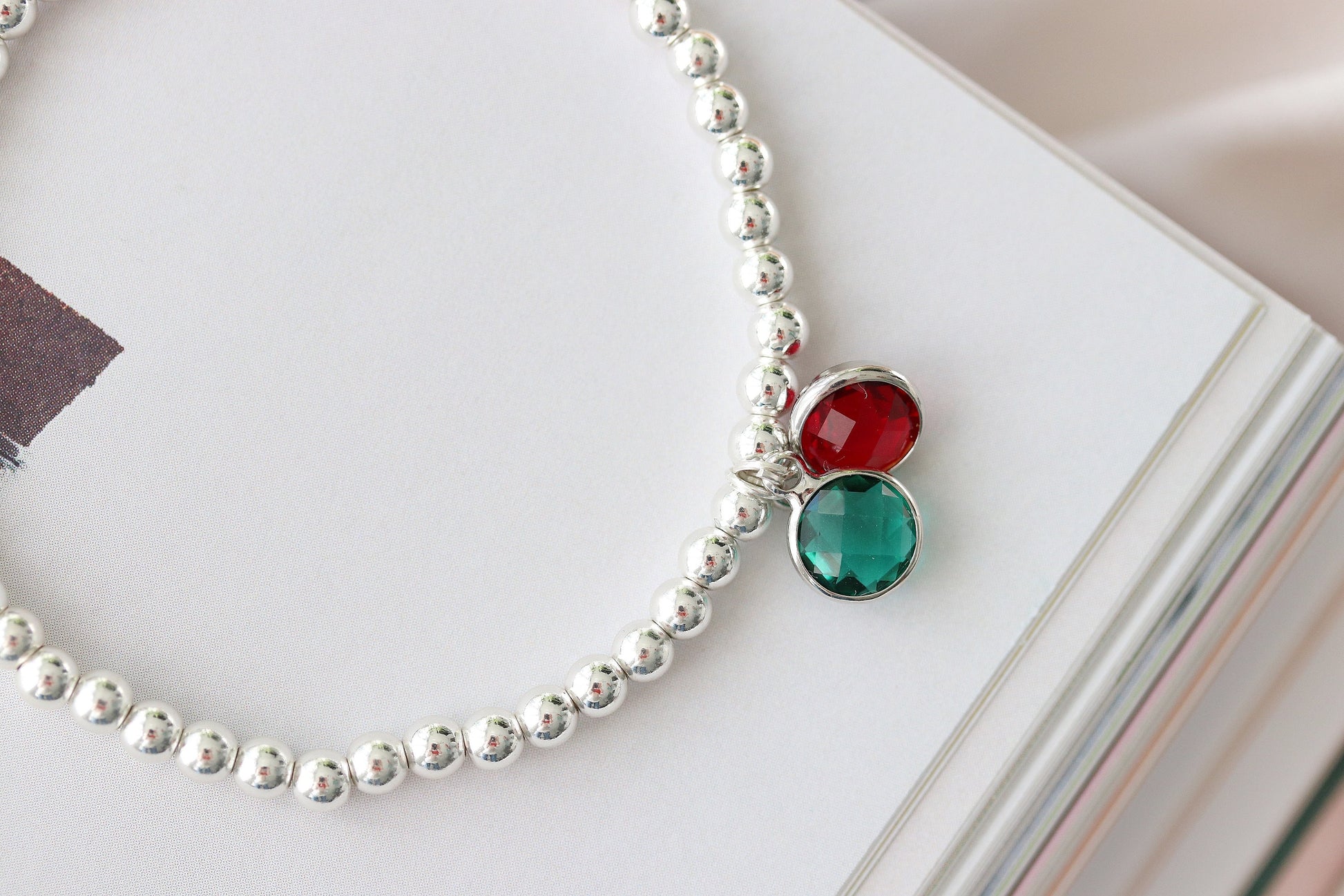 Personalised Birthstone Bracelet for Sister, Card Jewellery in the Box, Sentimental Silver Stretch Charm Bracelet, Birthday Gift for Sister