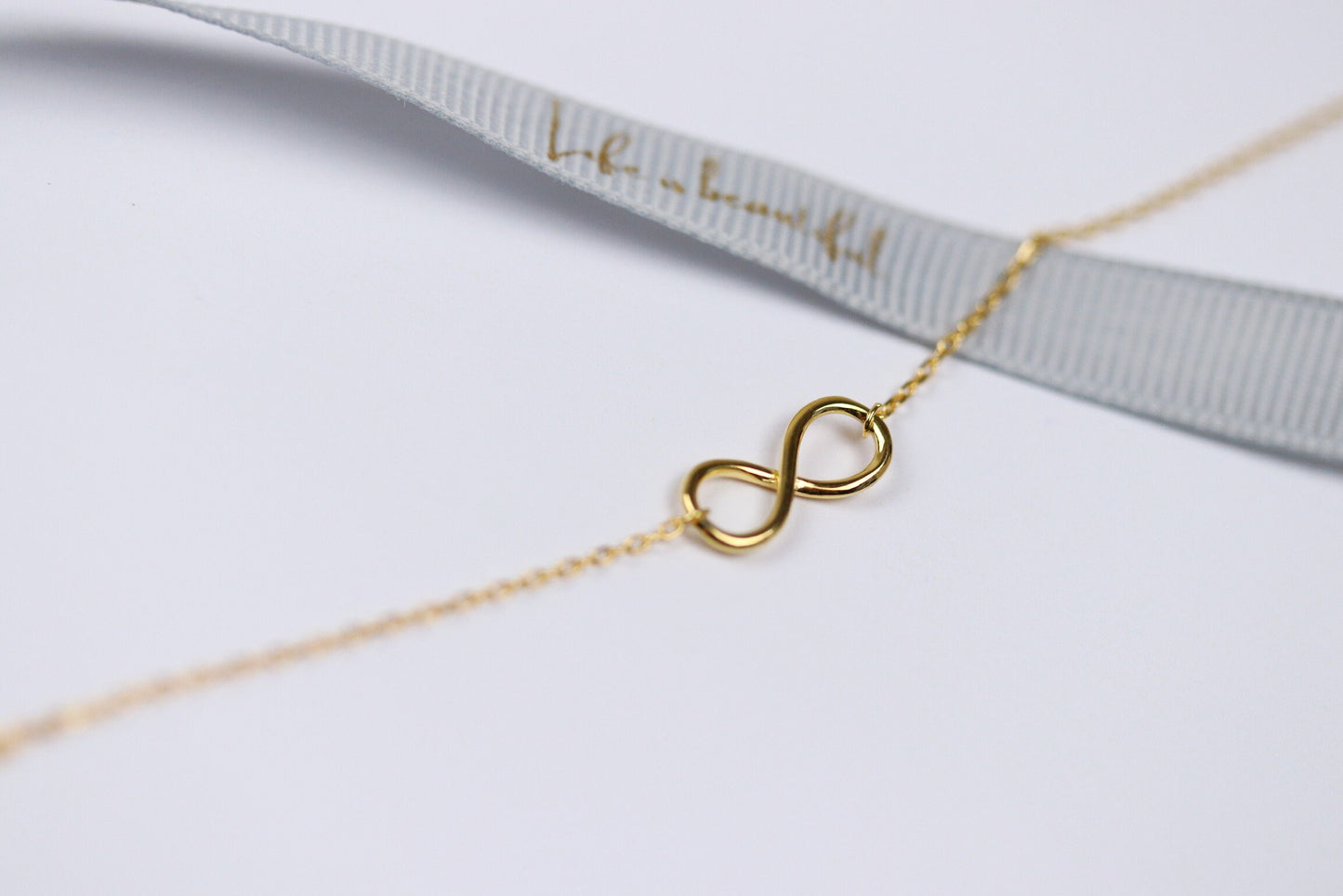 Flower Girl Gift / Wedding Thank You Gift / Infinity Necklace / Gold Dainty Necklace Jewelry Gift for Flower Girl, Keepsake Flower Girl Gift